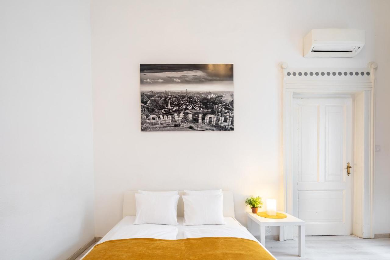 New, High Quality Apartment In The City Center Budapest Ngoại thất bức ảnh